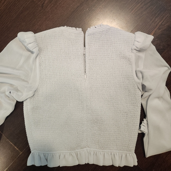 Aritzia Wilfred Mint blouse size Small - Picture 7 of 10